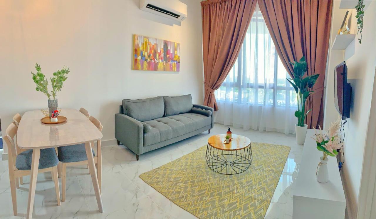Netflix Two Bedroom Troika Kota Bharu Homestay 182 Eksteriør bilde