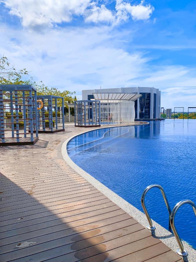 Netflix Two Bedroom Troika Kota Bharu Homestay 182 Eksteriør bilde